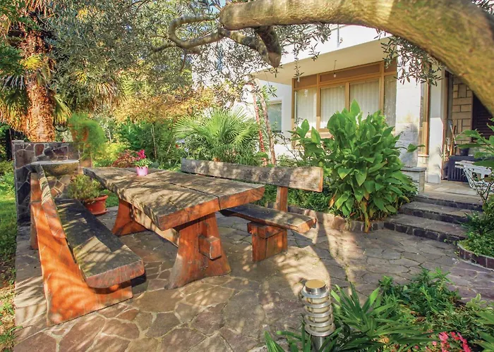 Apartamento 1 Bedroom Beautiful In *